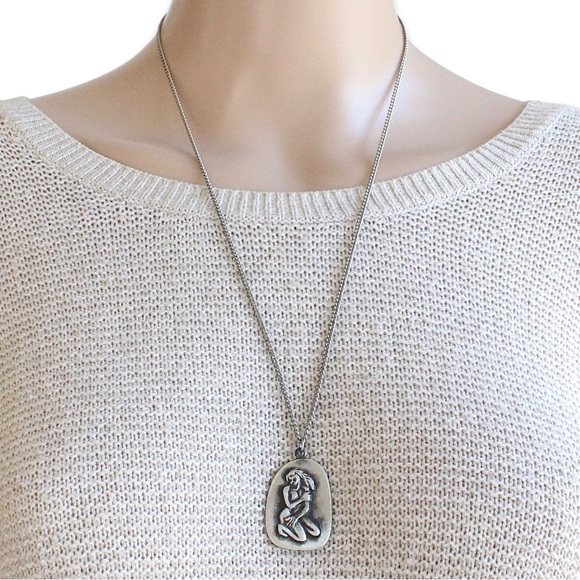 Vintage Pewter Virgo Pendant Necklace Virgin Zodiac Sign 23.75” Long Chain - Picture 2 of 4